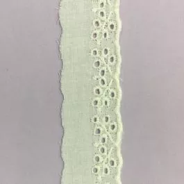7/8" White Branches Victorian Embroidery Edging 28731