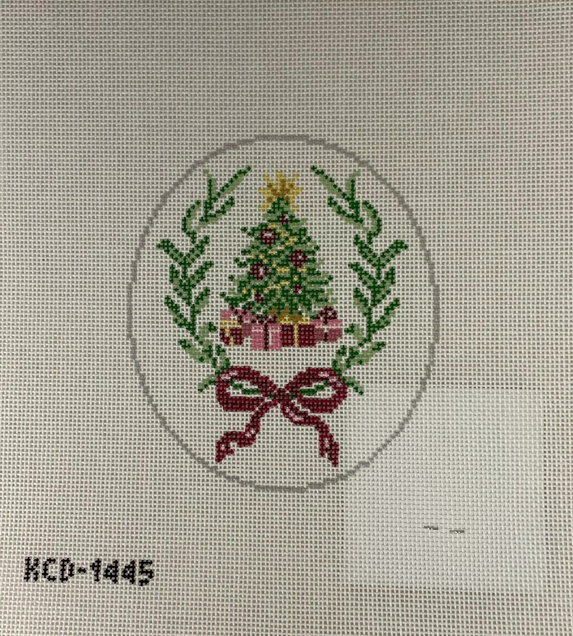 * Christmas Tree Oval Ornament KCD1445